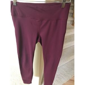 Fabletics High Waisted Powerhold Legging Burgundy